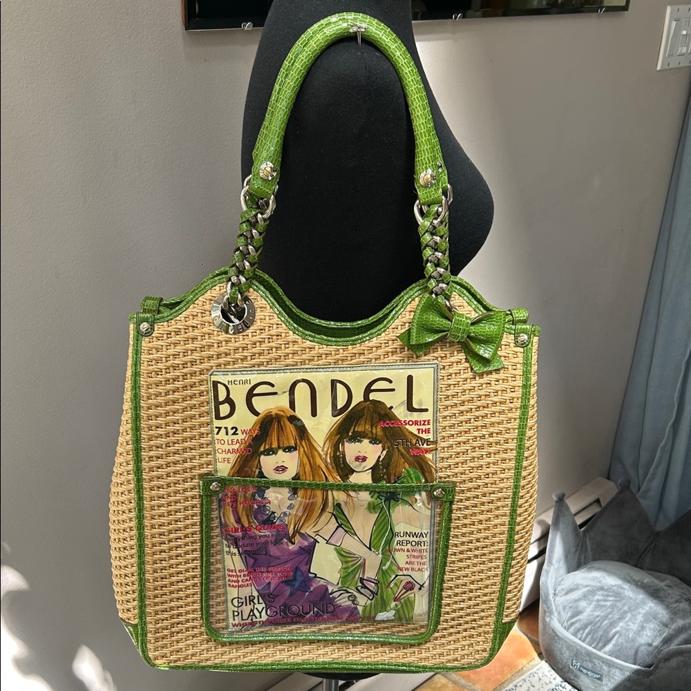 Henri Bendel 💚💚 Montauk Tote Raffia / Green LeatherTote BENDEL GIRLS